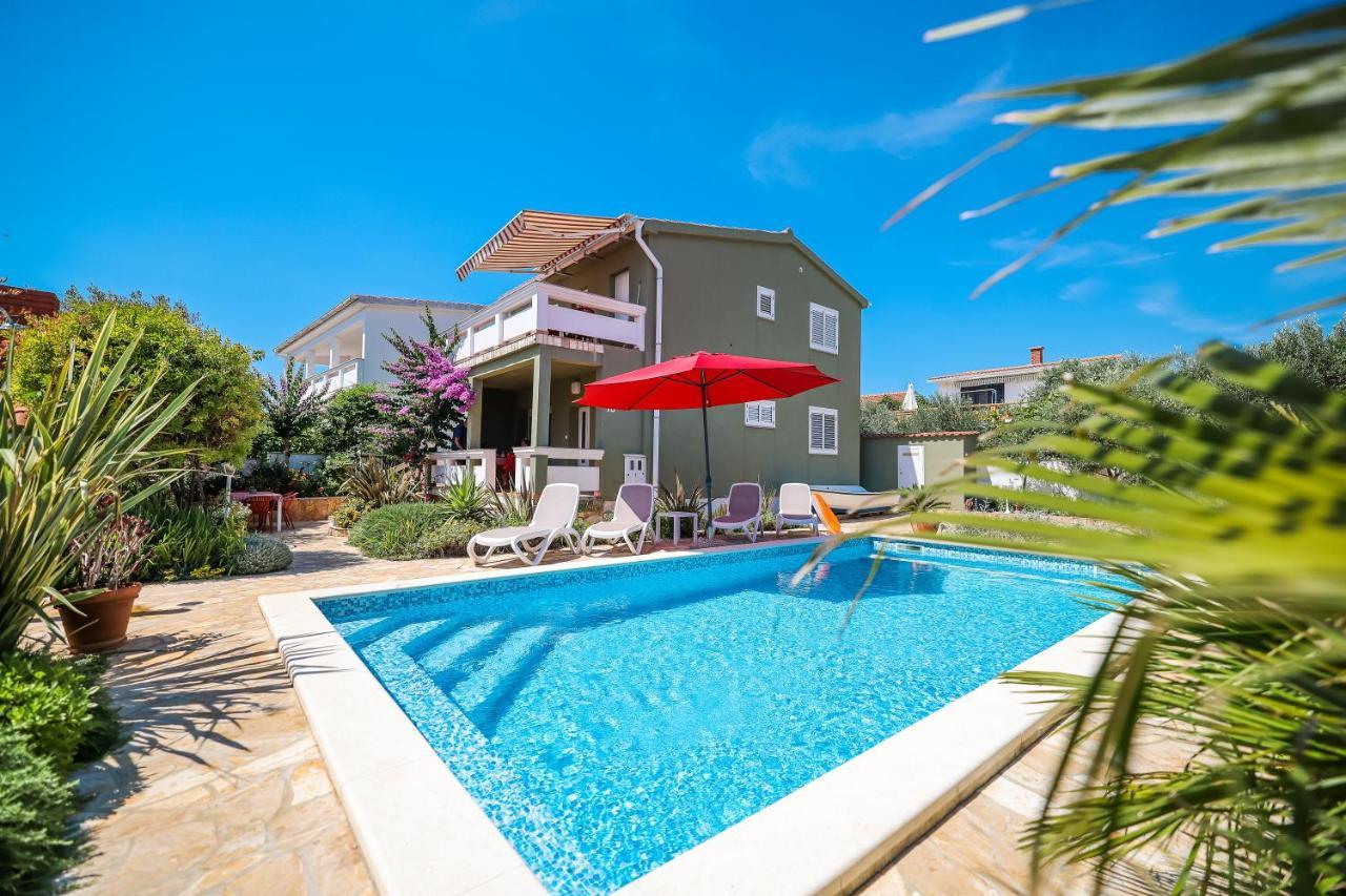 Villa Goga Vir Exteriér fotografie